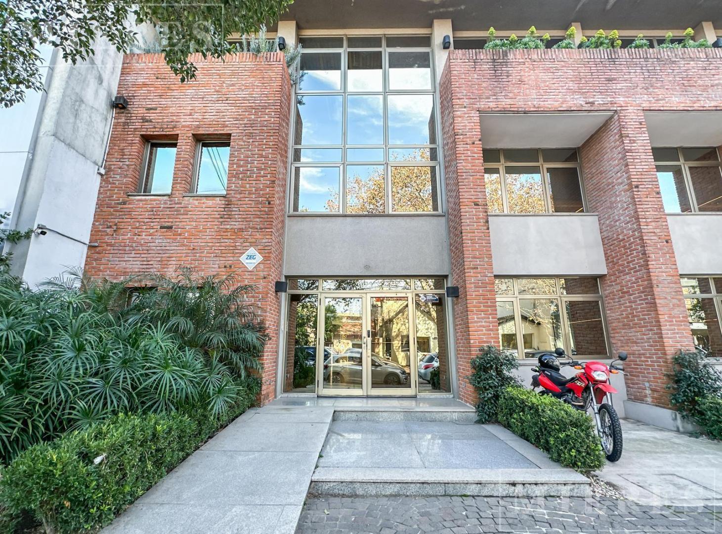 Foto de Oficinas en Alquiler - 780 m² en PB y 1er.Piso - San Isidro, imagen 1