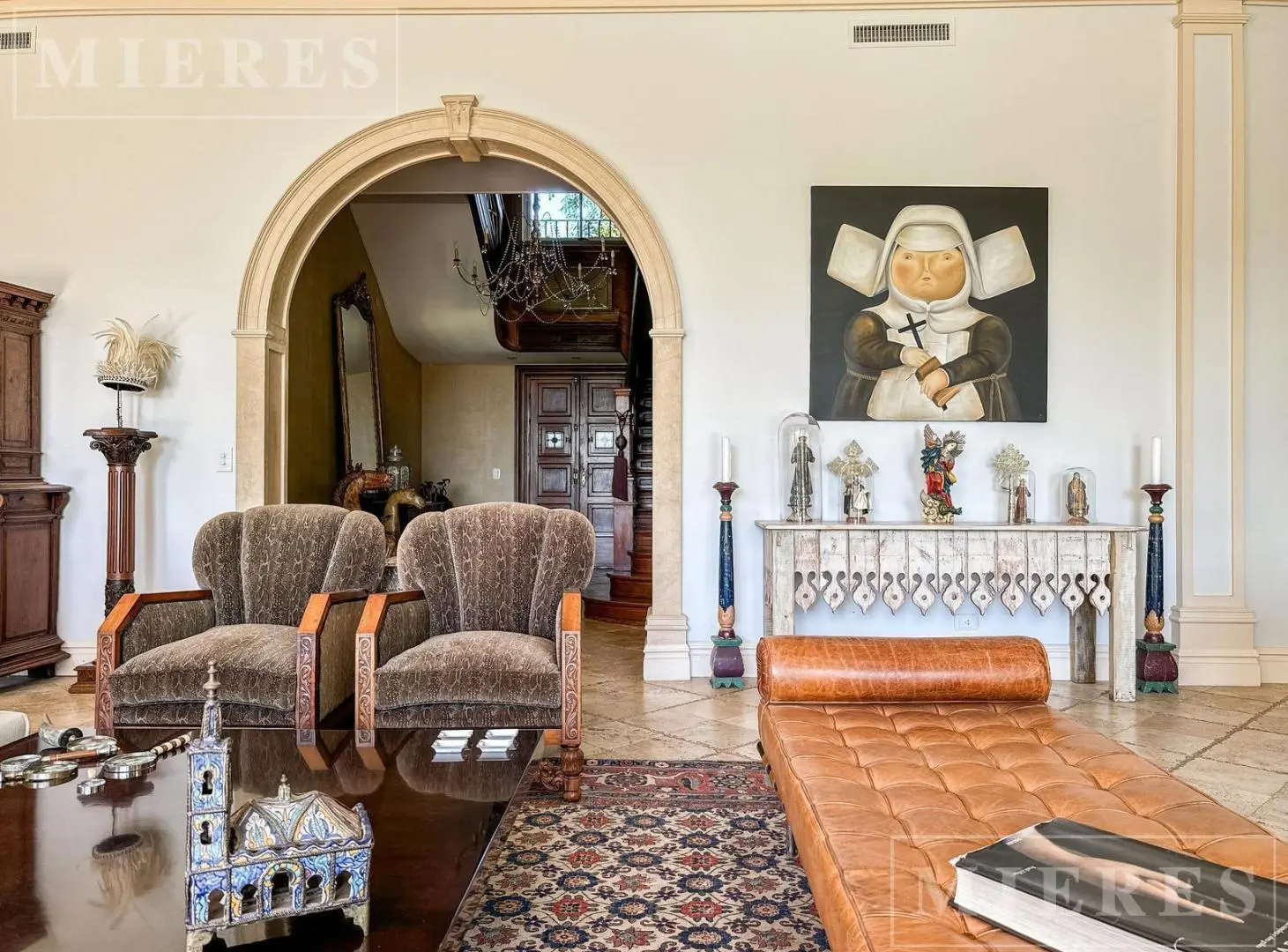 Exclusiva propiedad de estilo Villa Toscana en Barrancas al rio, Punta Chica. 5