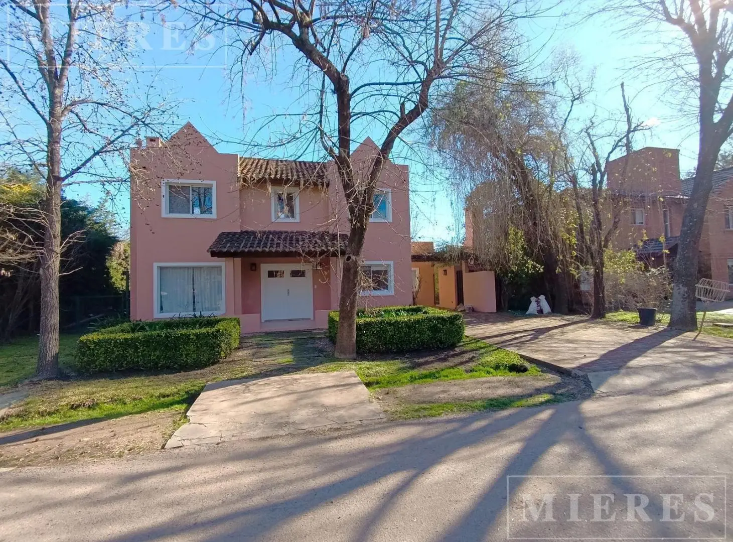 Casa en venta en El Portillo 2