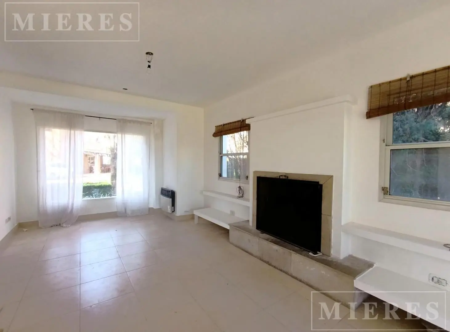 Casa en venta en El Portillo 5