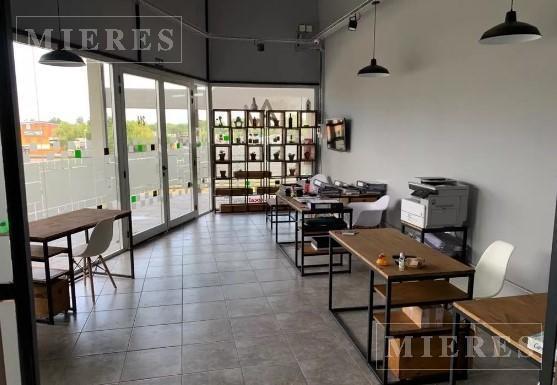 Excelente Oficina ala Venta de 55 m2 en Calle Verdi, Pilar