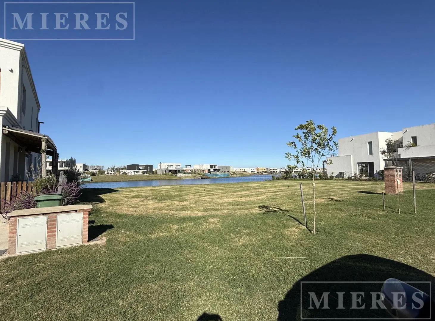 Lote al agua a la venta en Santa Ana, Villanueva 4