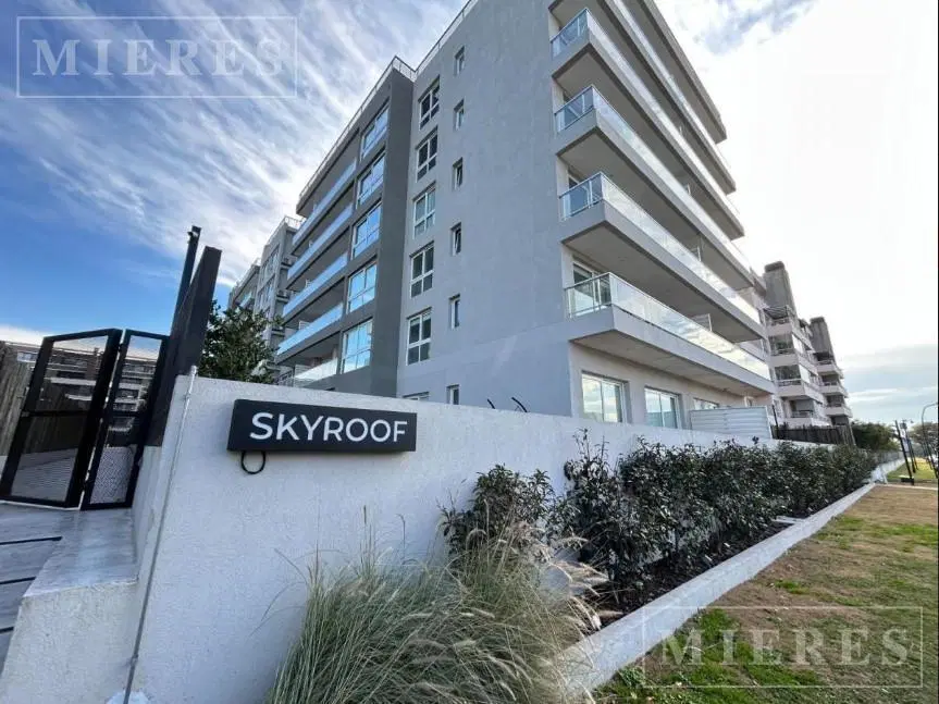 Departamento 3 ambientes en venta en Skyroof, Nordelta 2