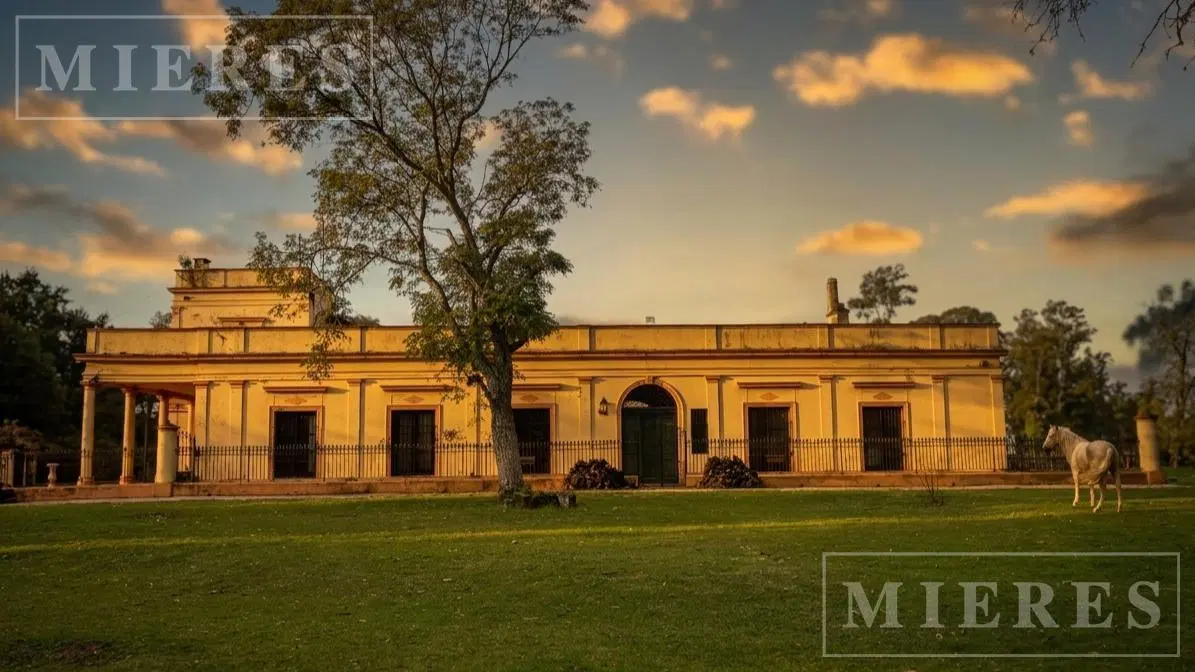 Lote de 803m² en venta en Estancia Carabassa 4