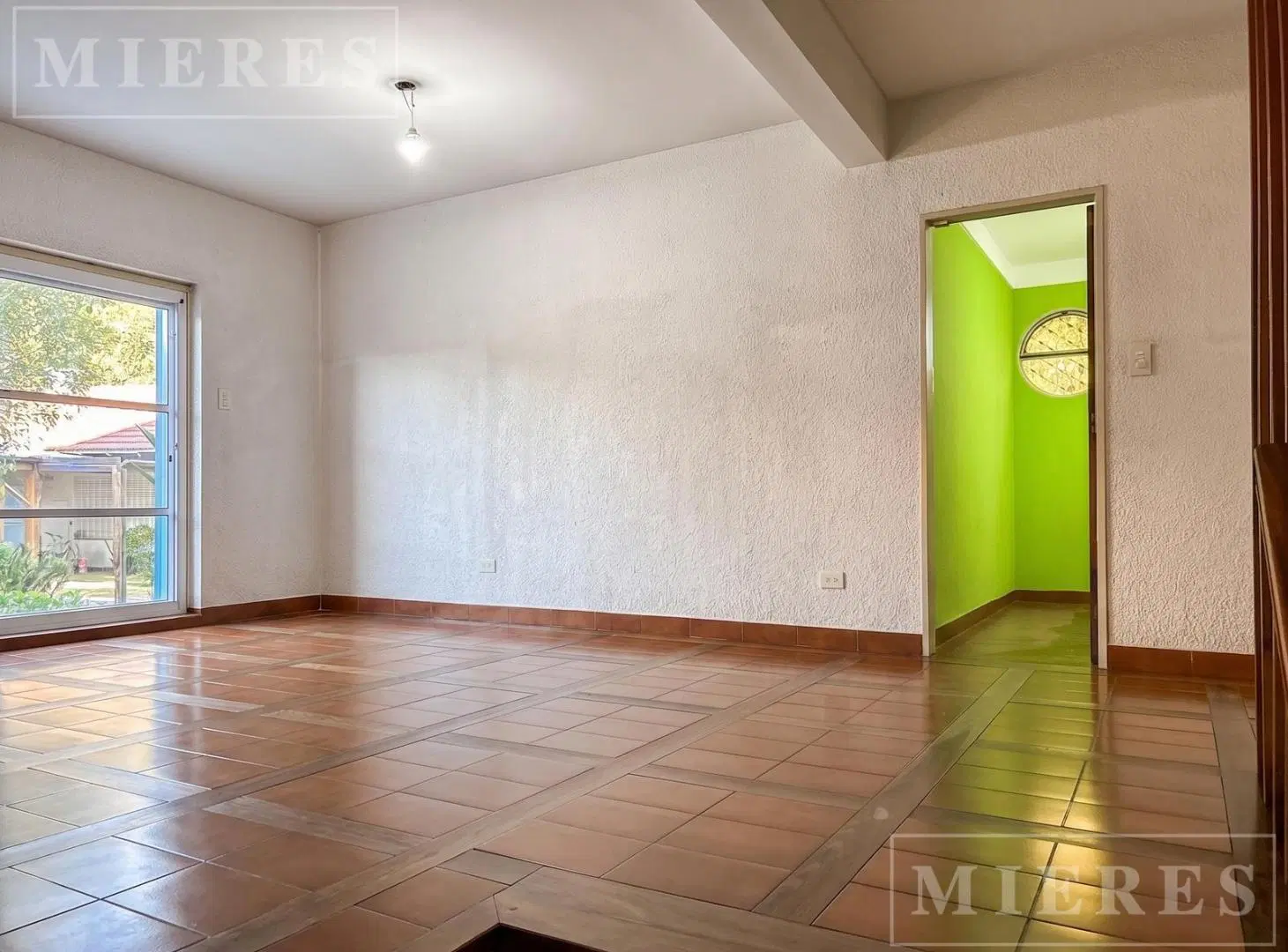 Casa en Venta en Pacheco- Importante propiedad en esquina. *Apto Crédito* 2