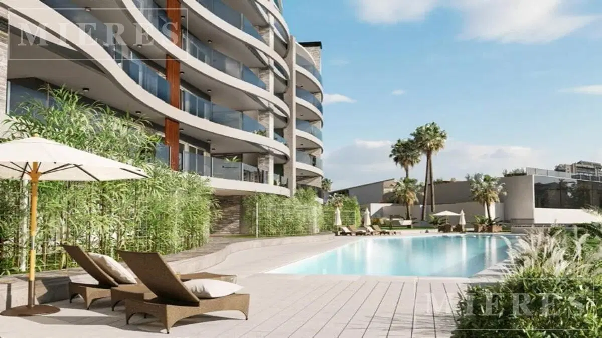 Departamento en venta 4 ambientes con terraza. Torres Zafiro, Nordelta 5