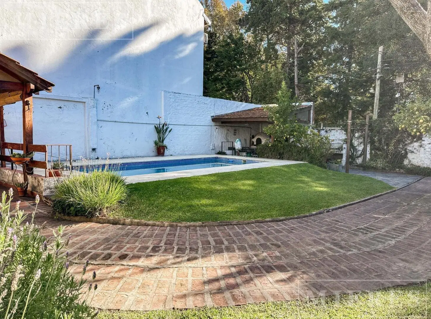 Casa en venta en Tigre con inmejorable ubicación! 2