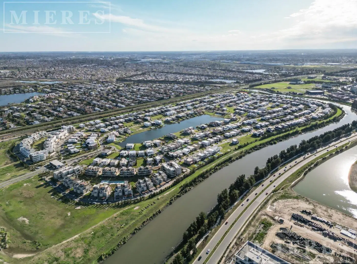 Lote perimetral en venta en Los Castaños, Nordelta 1