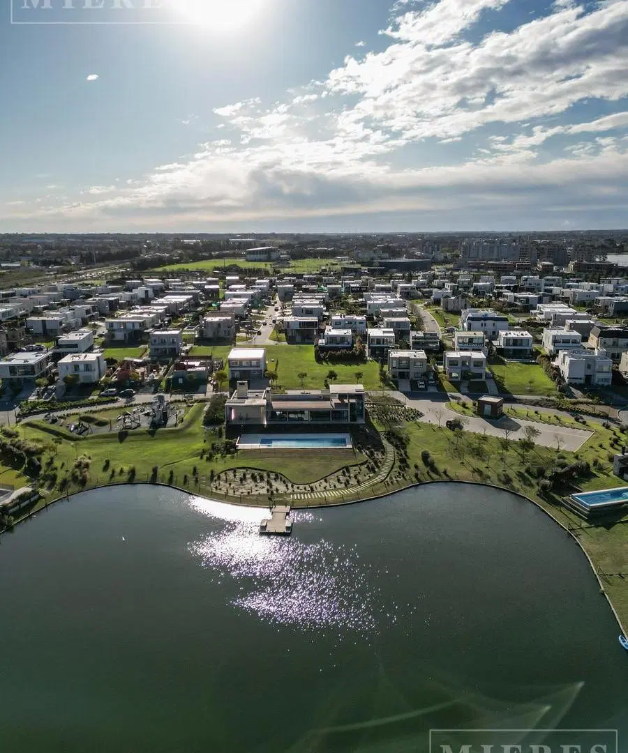 Lote perimetral en venta en Los Castaños, Nordelta 2