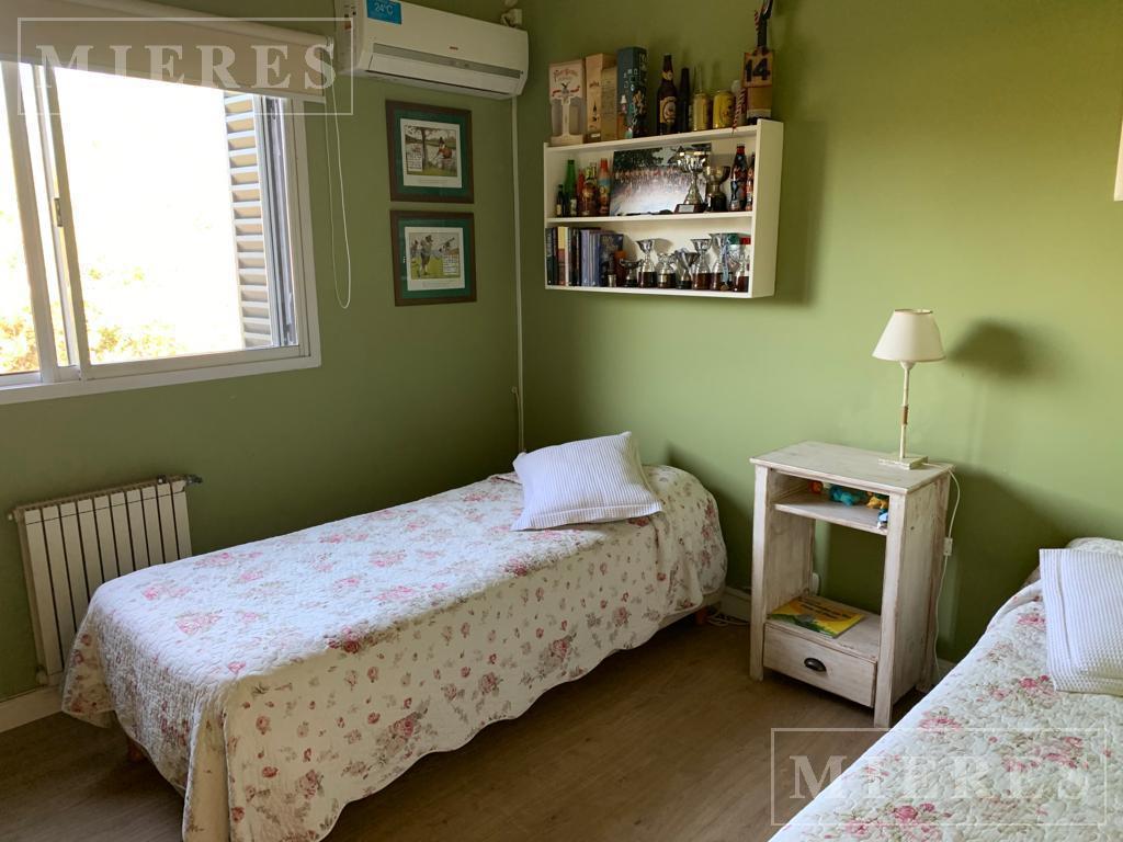 Casa en venta en Senderos II