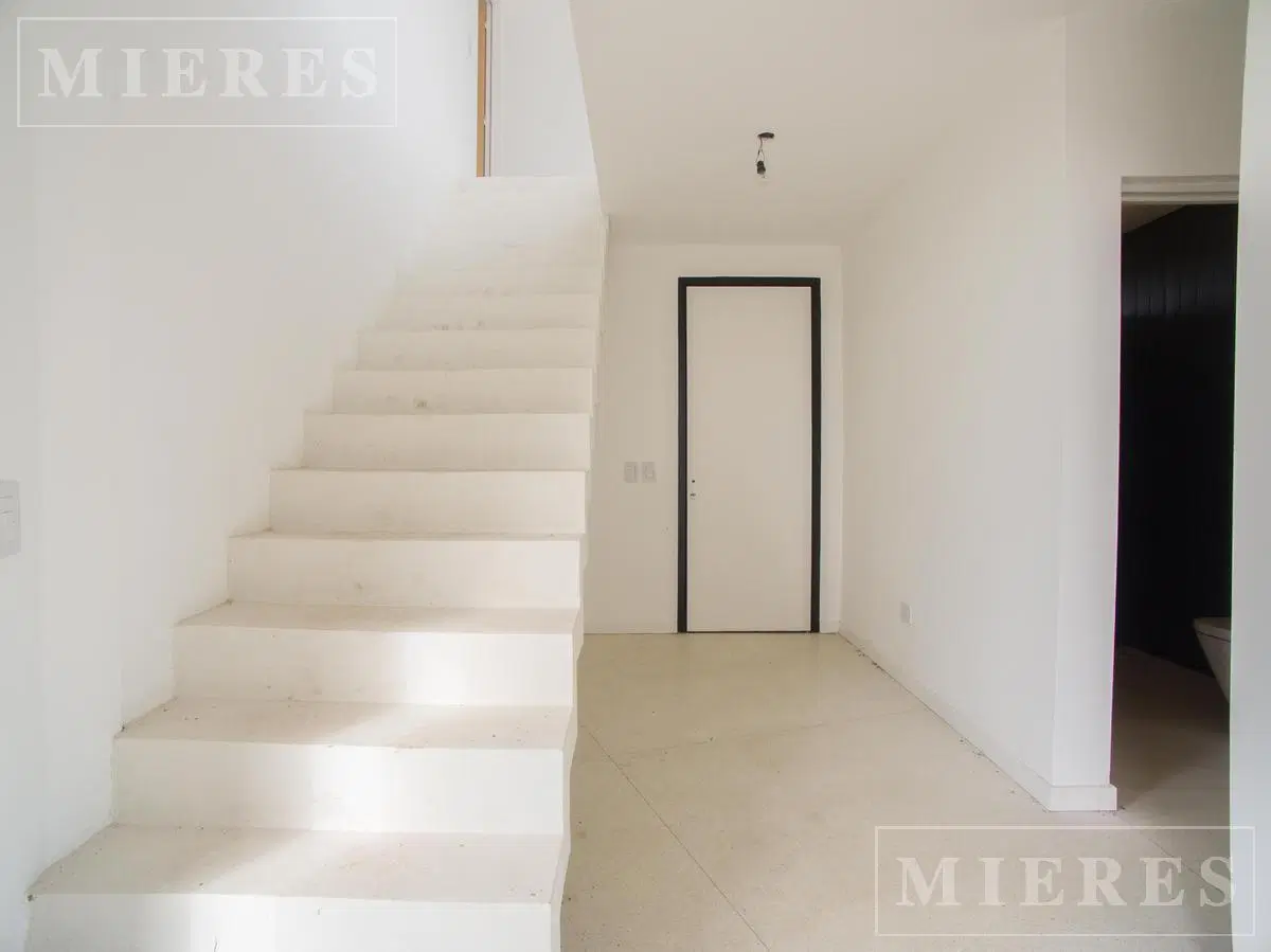 Casa en alquiler anual en San Matías área 2 4