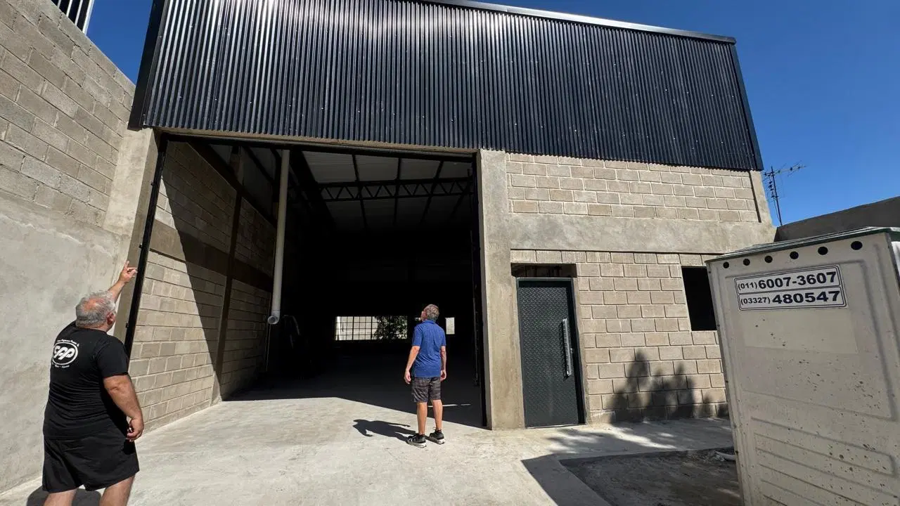 Depósito de 200 m2 en venta en Troncos Del Talar 4