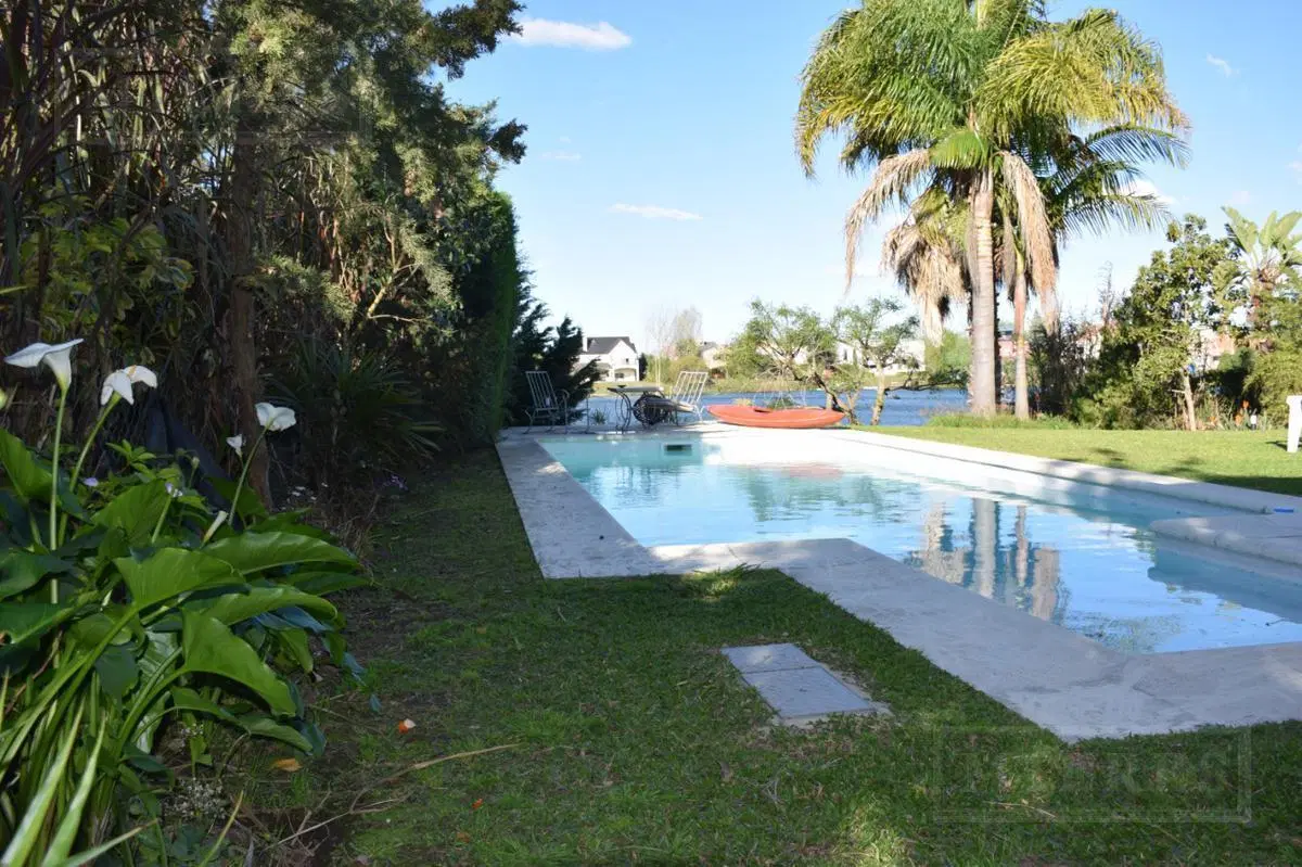 Casa en Altamira a la laguna- Alquiler anual amoblado 5