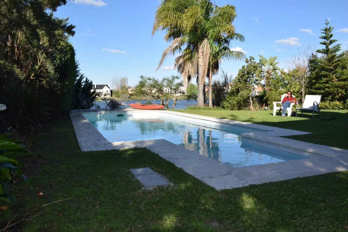 Casa en Altamira a la laguna- Alquiler anual amoblado 3