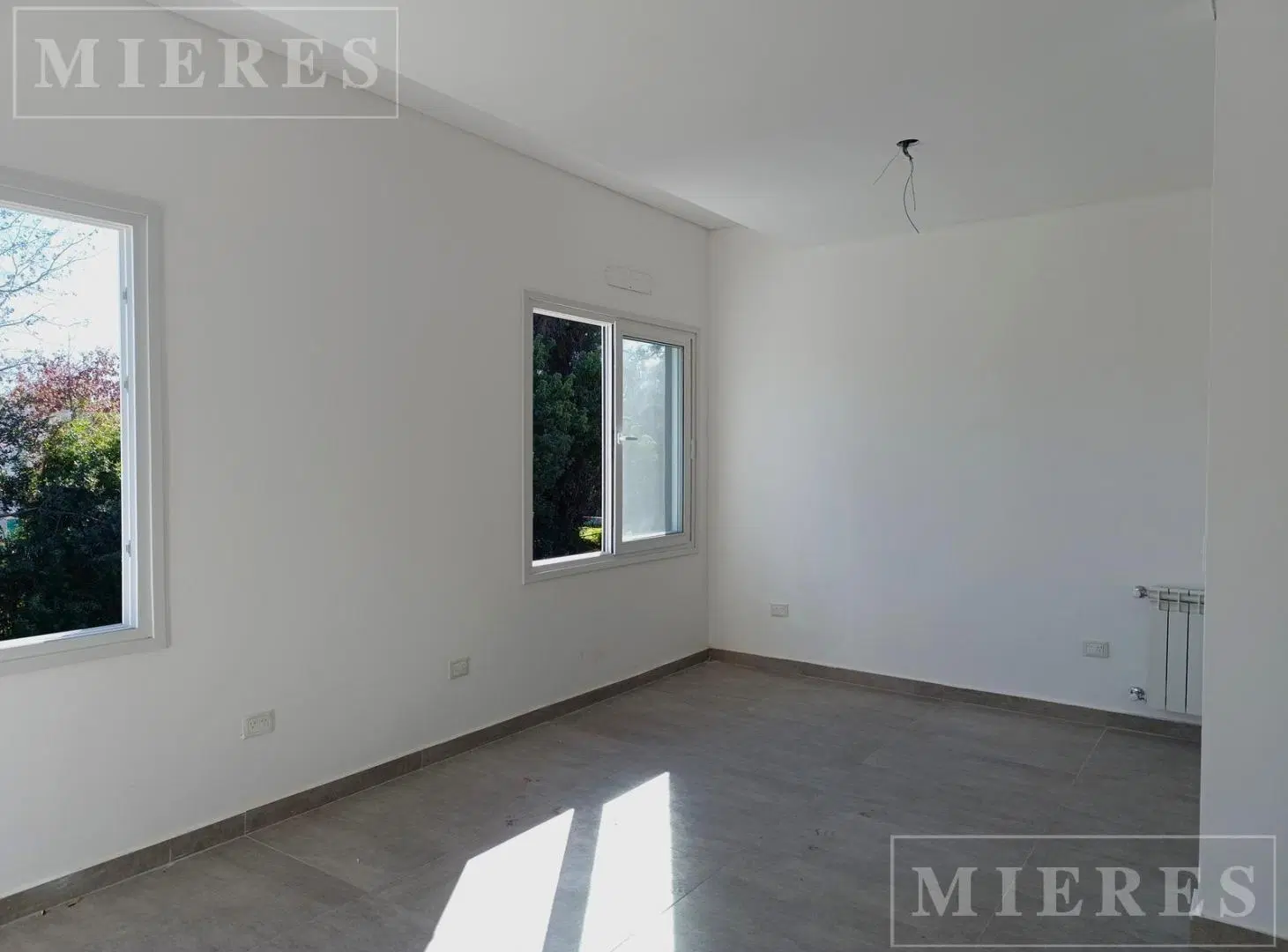 Dúplex en venta en Village Estrada 3