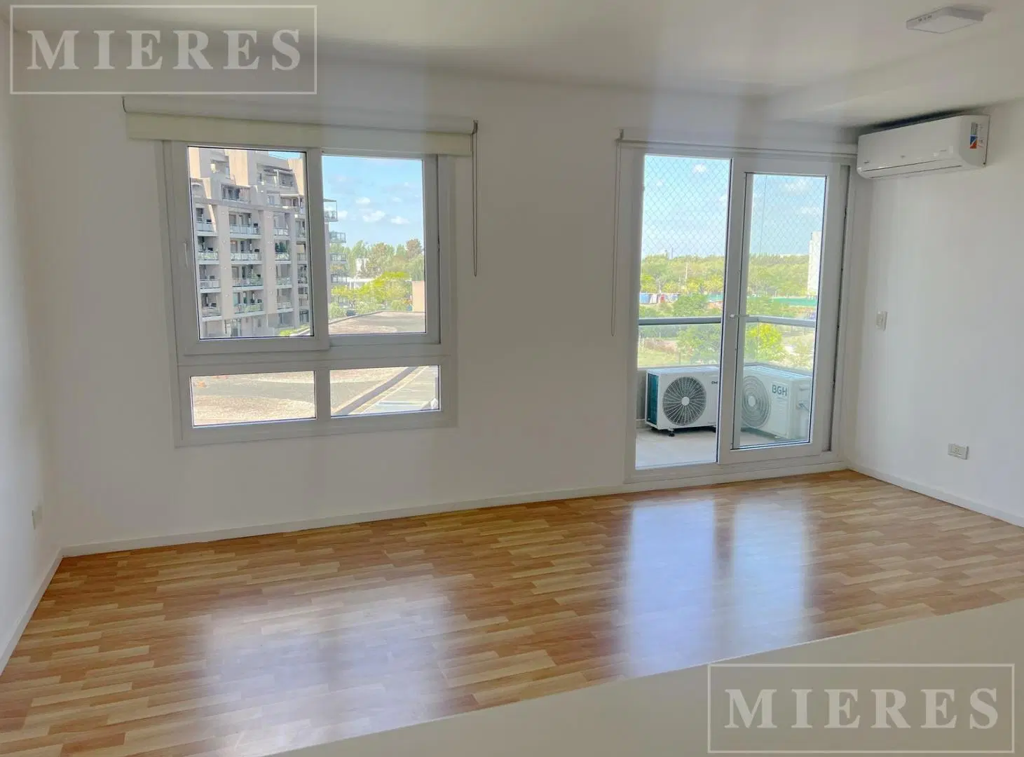 Departamento dos ambientes en alquiler anual en Puerto Escondido, Nordelta 3