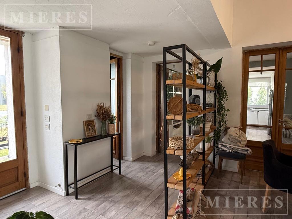 Casa en venta en barrio Puerto El Canton, Ingeniero Maschwitz Escobar