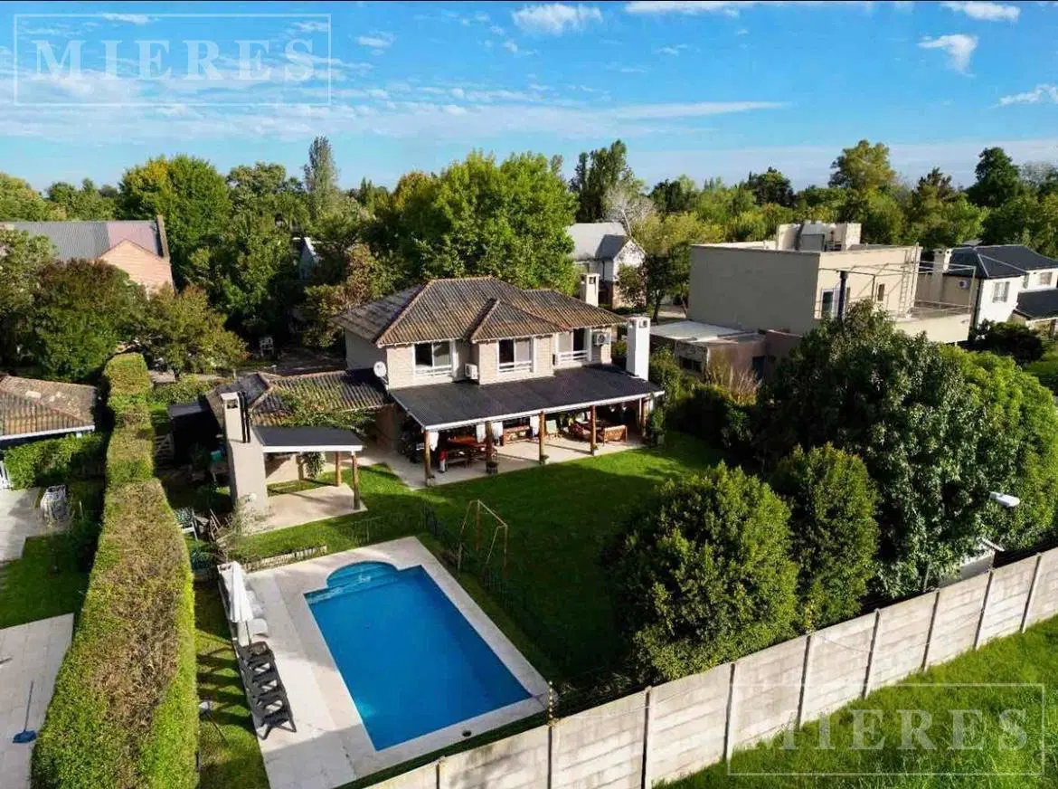 Casa en venta en La Legua 3