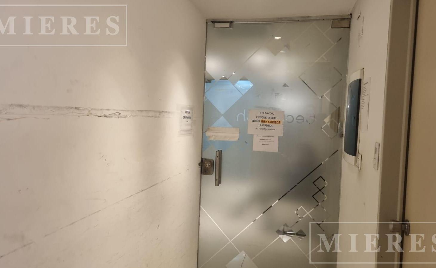 Foto de Oficinas en alquiler de 200 m2 con 8 cocheras en Lomas de San isidro, imagen 5