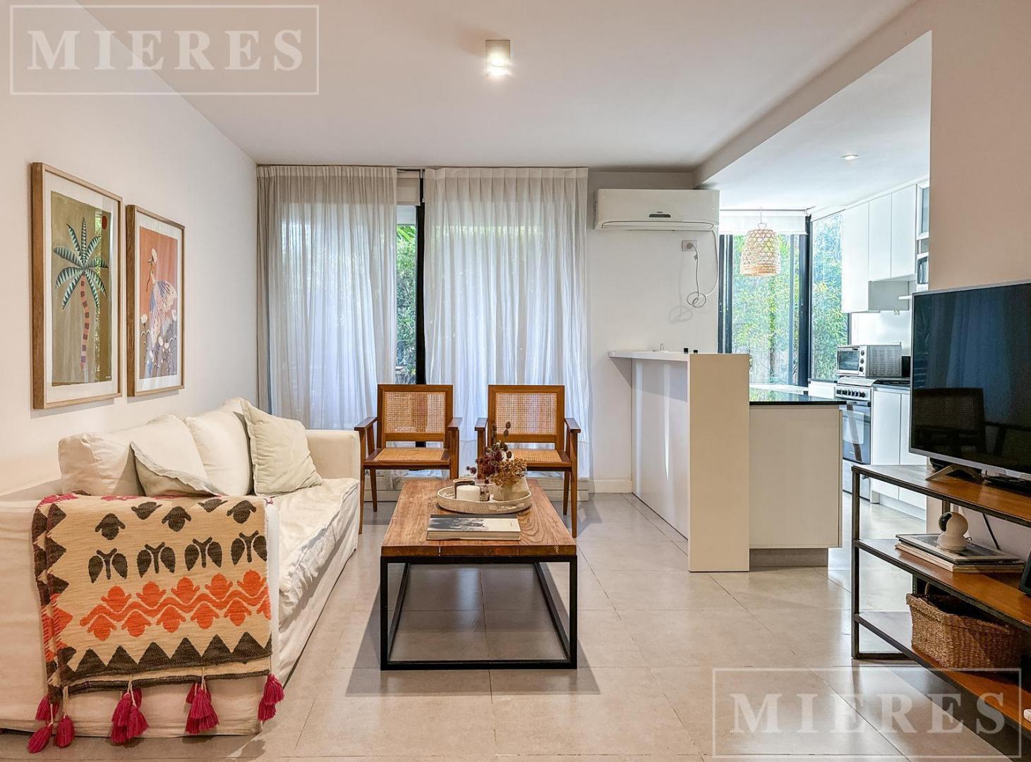Impecable y luminoso depto. de 3 ambientes en complejo Pasionaria San Isidro en venta