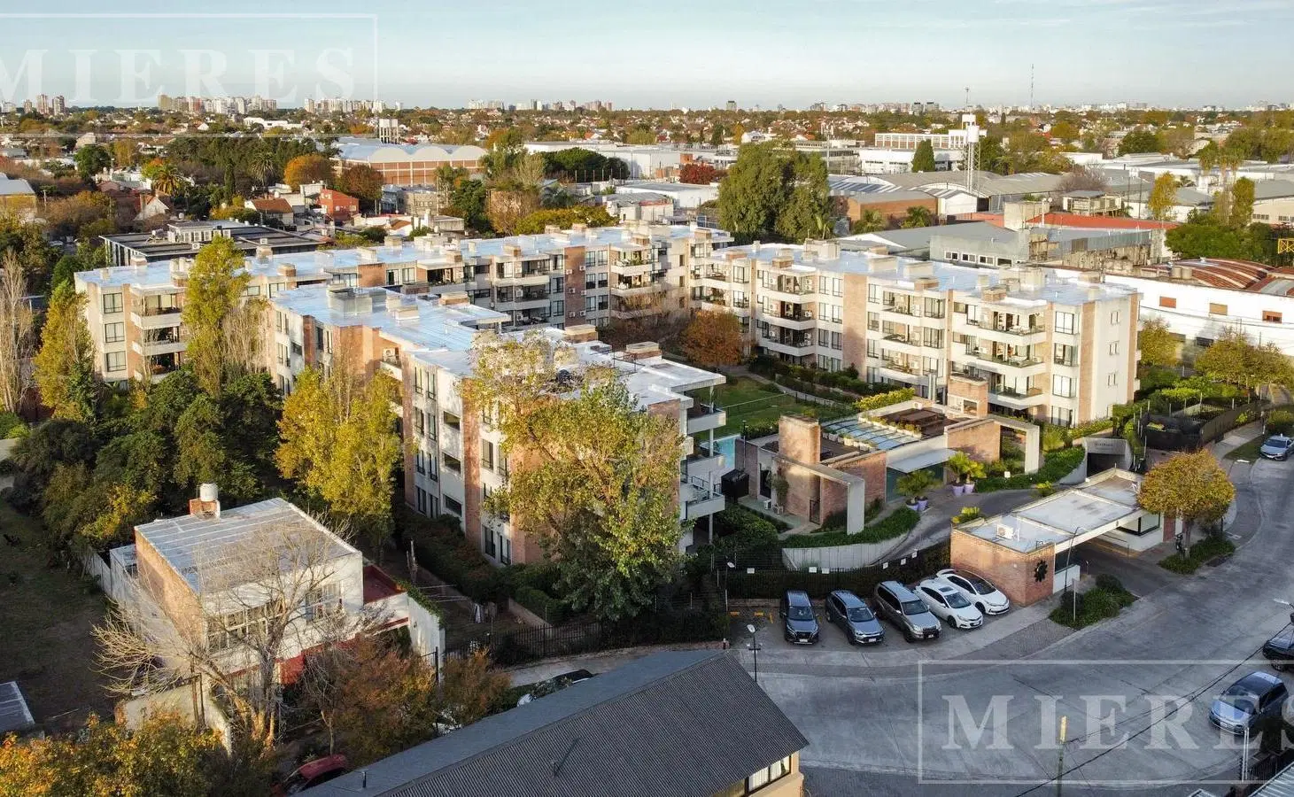 Impecable y luminoso depto. de 3 ambientes en complejo Pasionaria San Isidro en venta 5