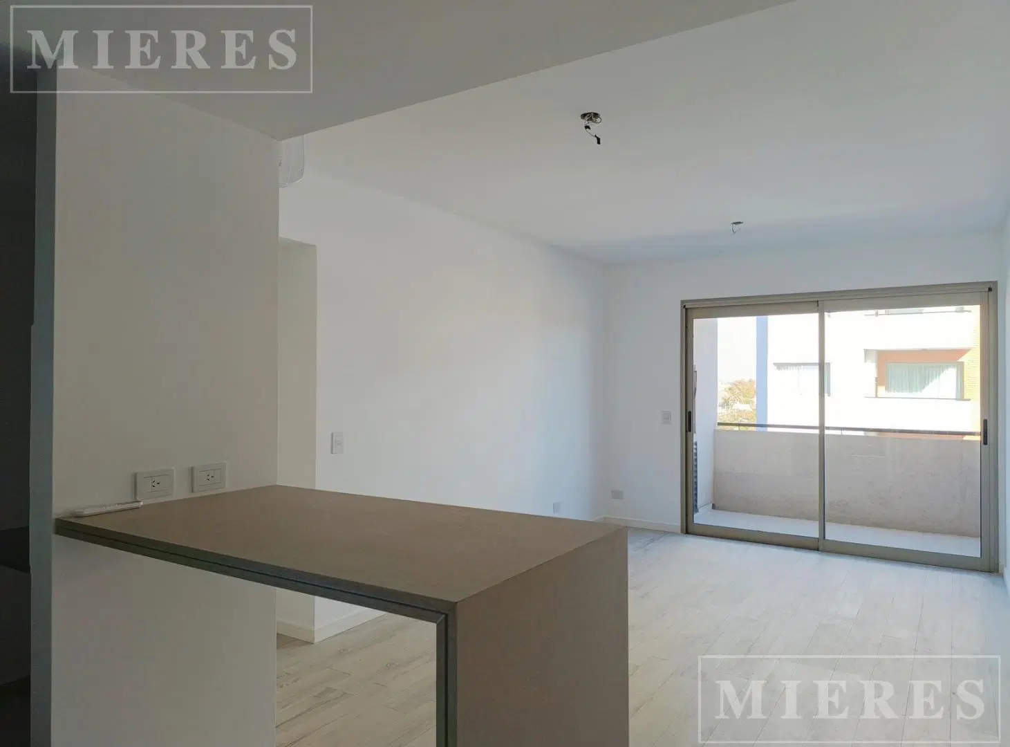Departamento dos ambientes en Alquiler Tigre Vista 1