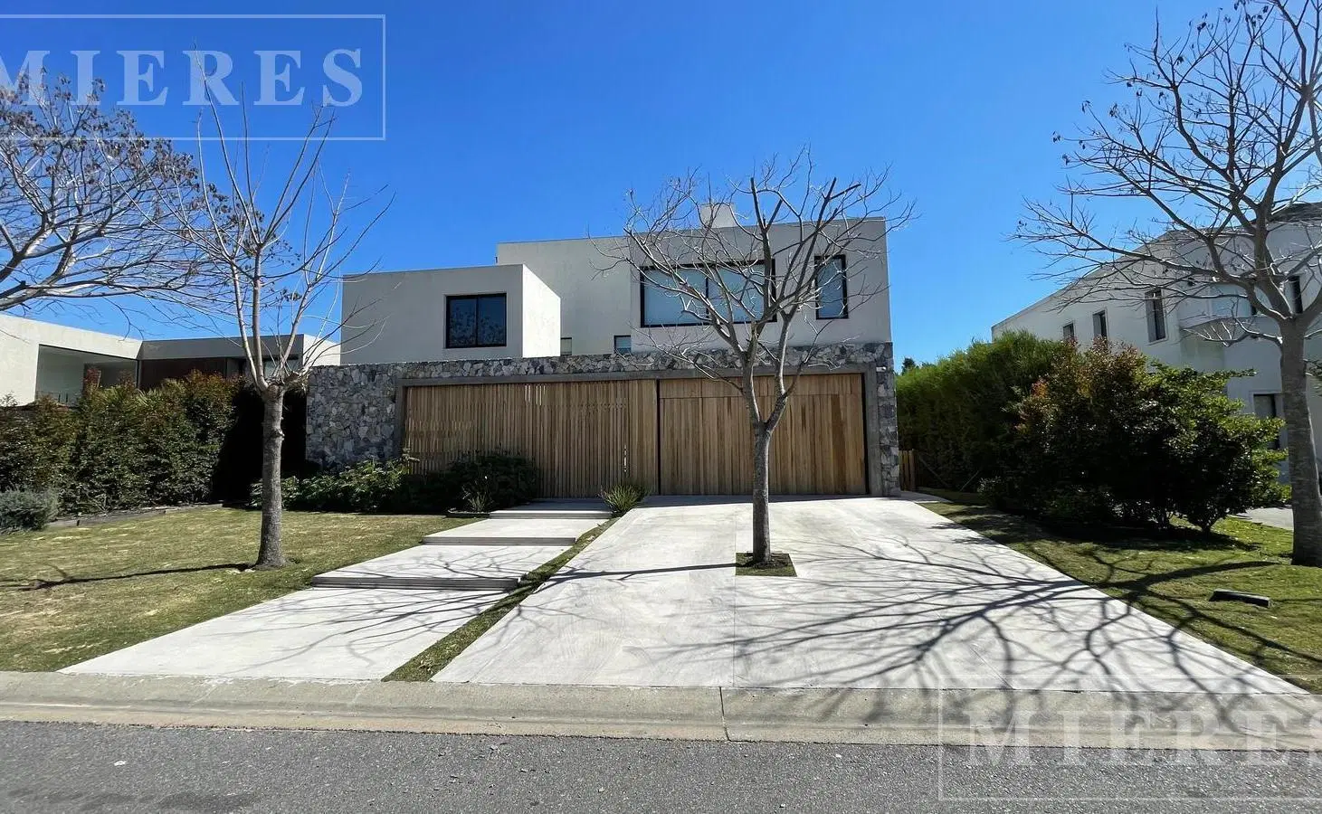 Excelente casa al lago en venta El Golf, Nordelta 4