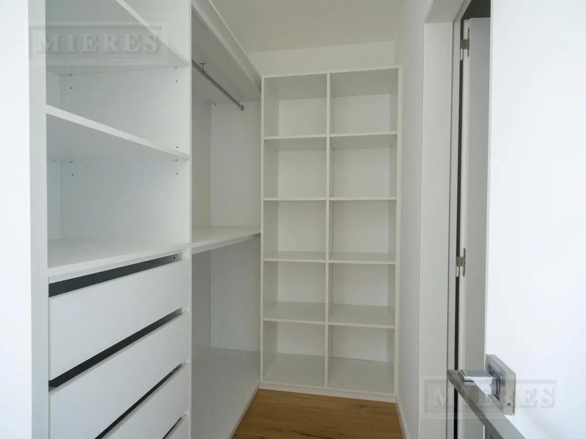 Excelente departamento en venta y alquiler en el centro de San Isidro. 3