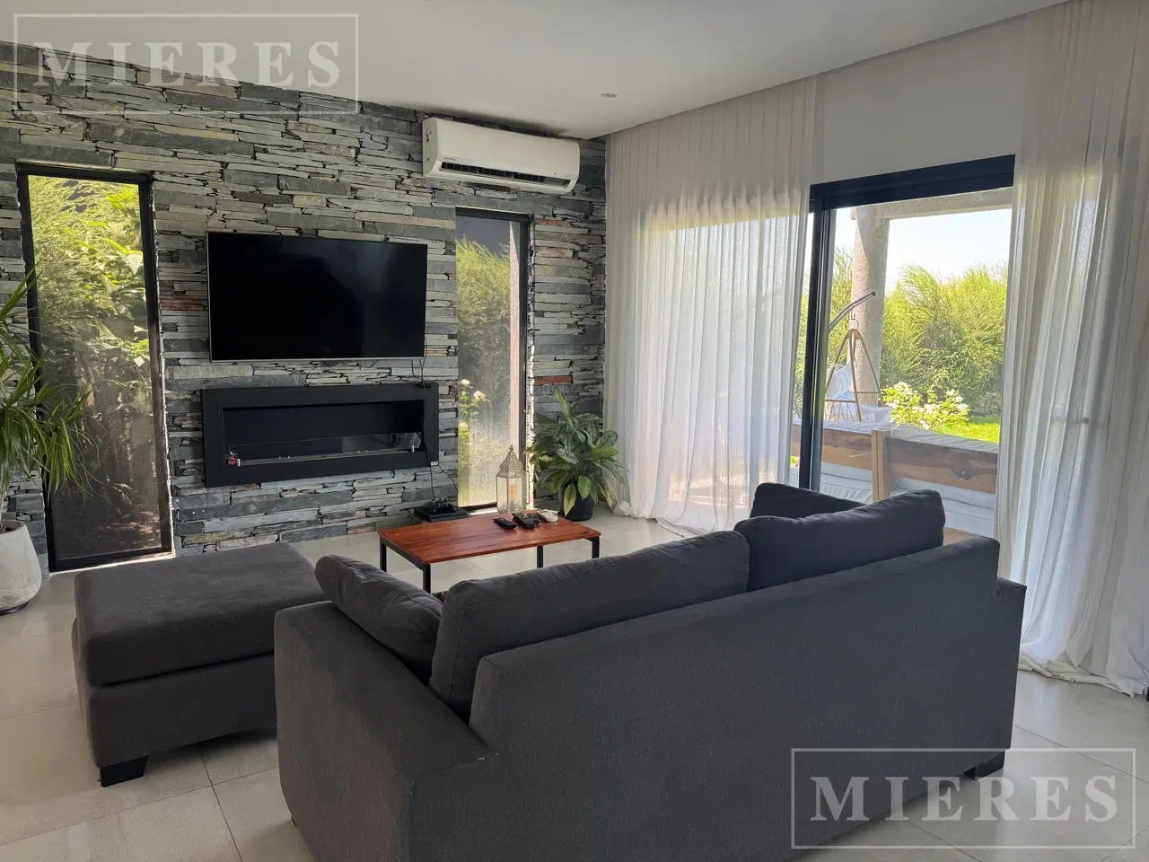 Casa en venta sobre lote interno area 7 San Sebastian Loma Verde 1
