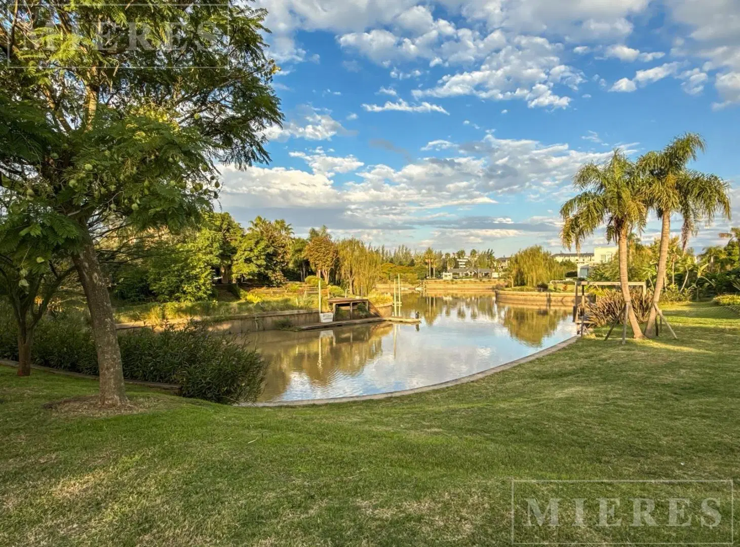 Lote al río en venta con financiación en El Yacht, Nordelta. 3