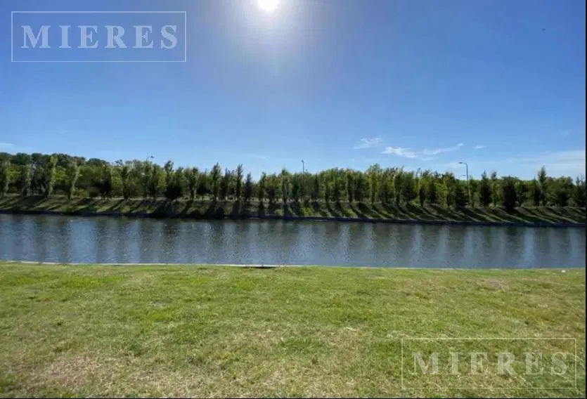 Lote al lago en el barrio Virazón, Nordelta 2
