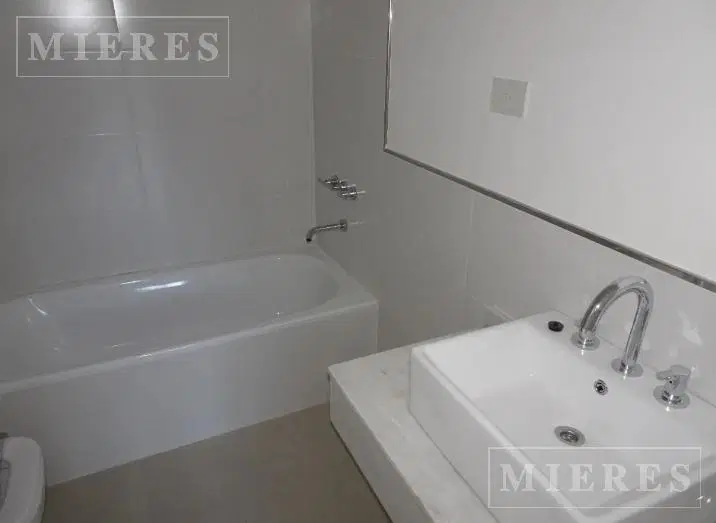 Departamento 2 ambientes en venta en Jardines del Palmar, Nordelta. 4