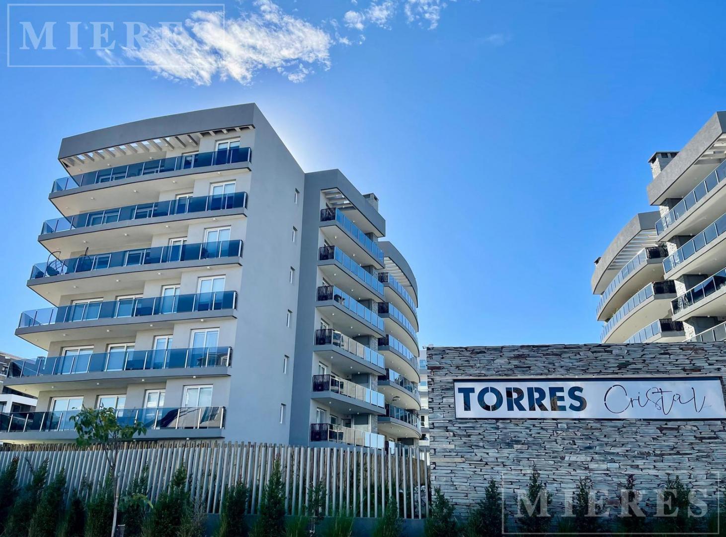 Departamento de 2 ambientes en venta en Torre Cristal, Nordelta.