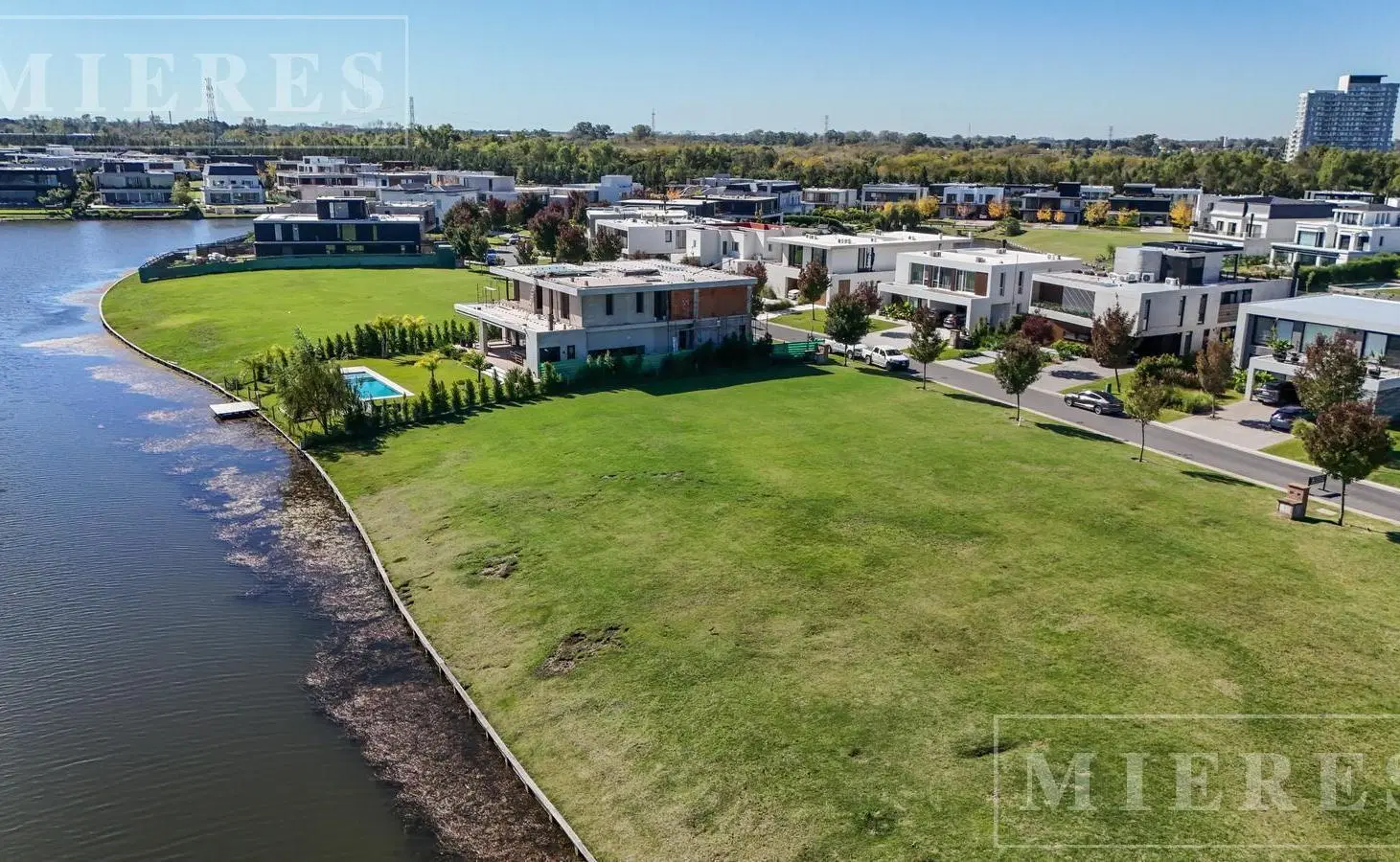 Lote al agua en Virazon, Nordelta 5