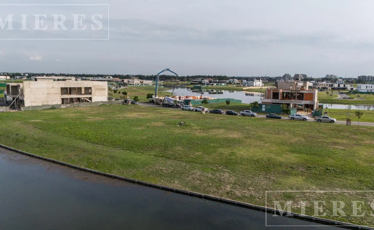 Lote en venta a La Laguna en Los Puentes. Nordelta. 5