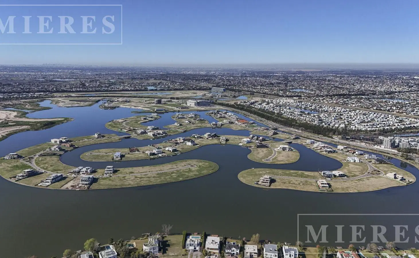 DOBLE lote en venta en el Barrio Los Puentes, Nordelta 4