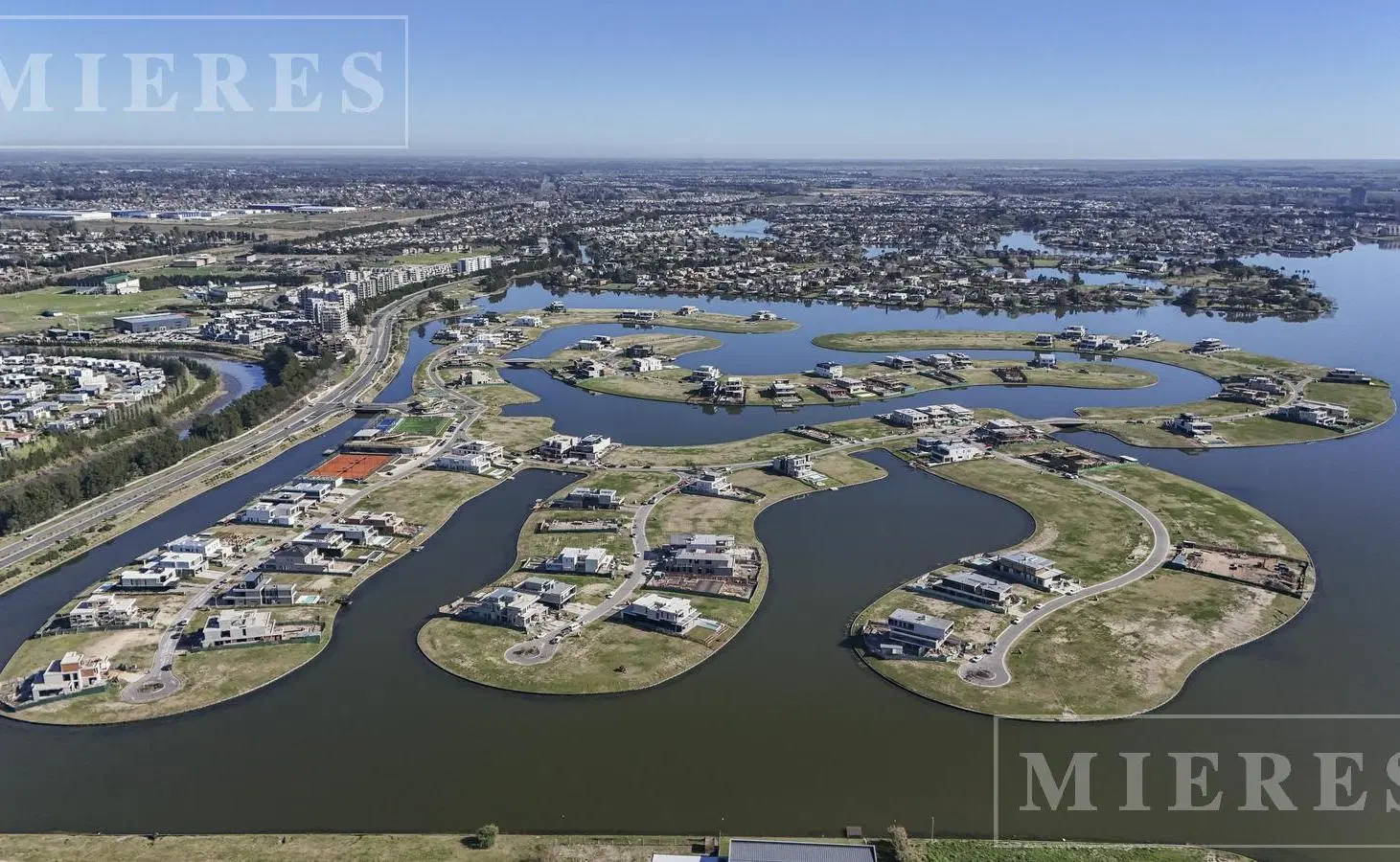 DOBLE lote en venta en el Barrio Los Puentes, Nordelta 1
