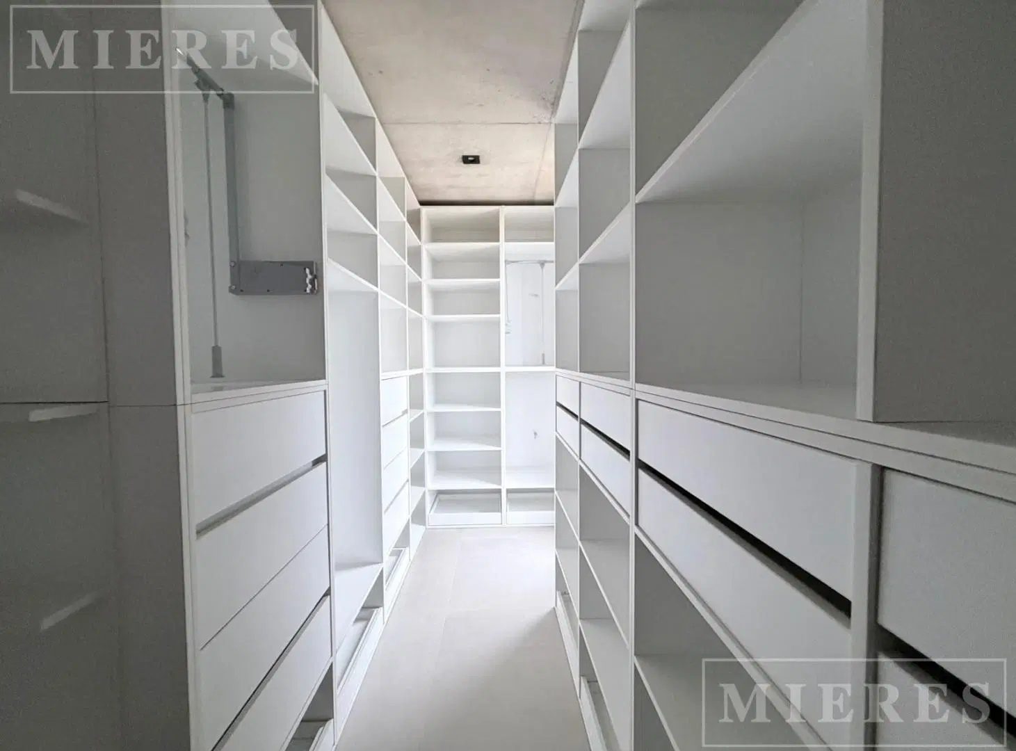 Casa en venta en el Barrio Los Puentes, Nordelta 5