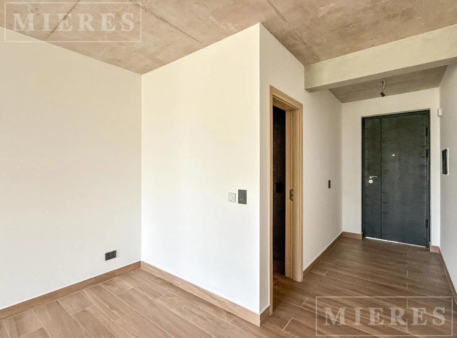 Departamento 2 ambientes con jardín en venta en Milennia, Nordelta 4