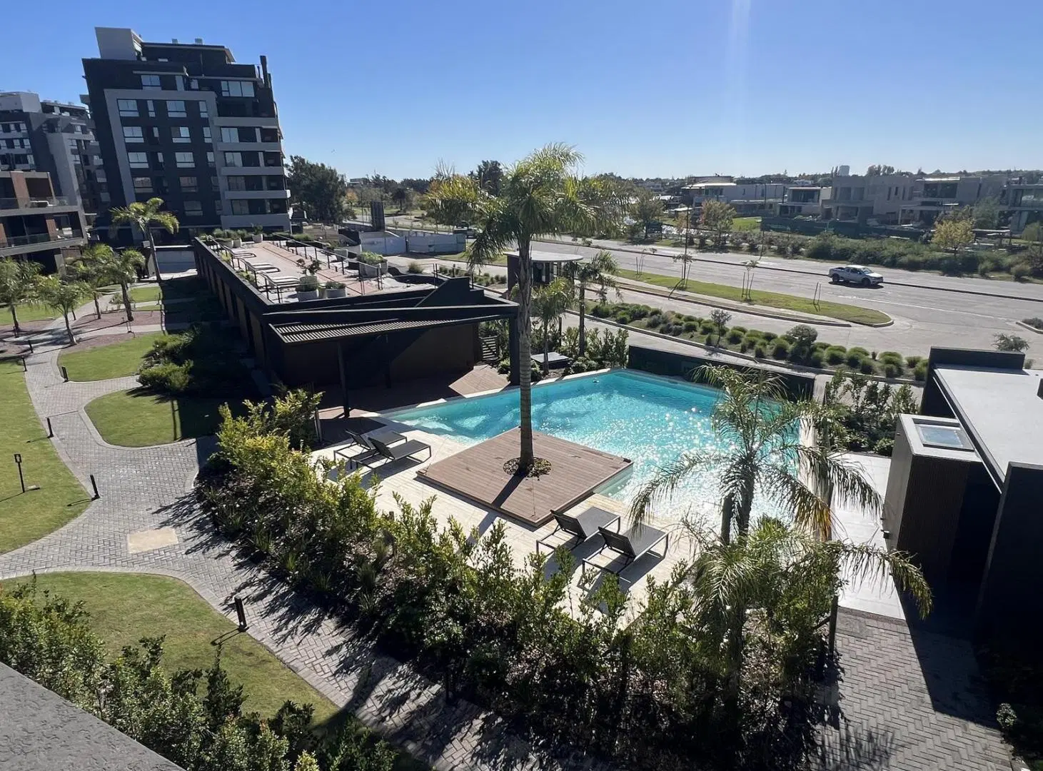 Departamento 4 ambientes con jardín en Milennia, Nordelta 4