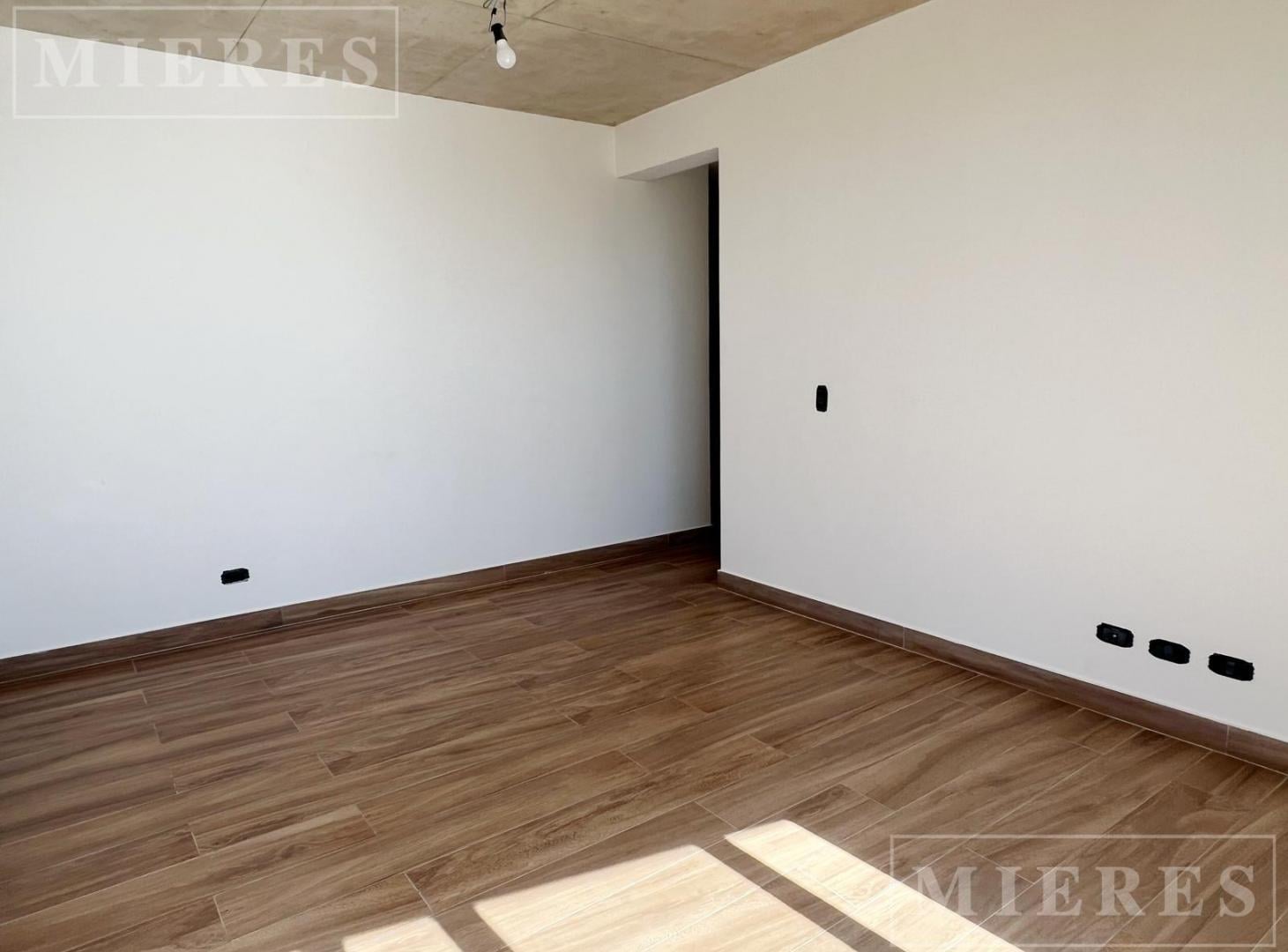 Departamento 4 ambientes con jardín en Milennia, Nordelta