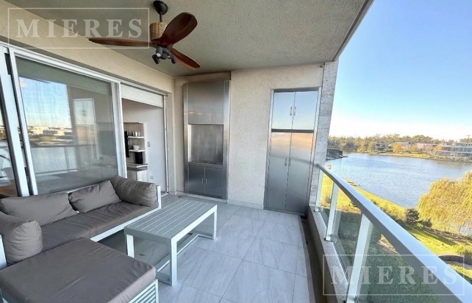 Departamento 2 ambientes en venta con vista al Lago en Nordelta