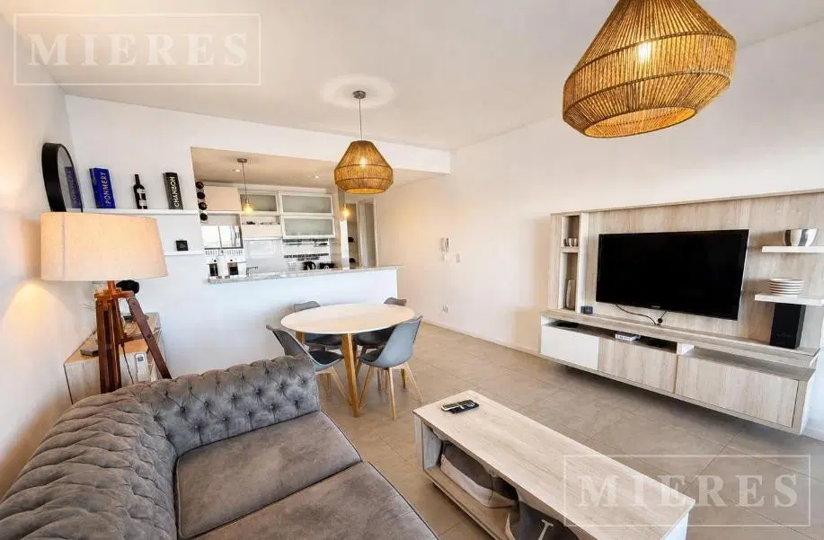 Departamento 2 ambientes en venta con vista al Lago en Nordelta 2