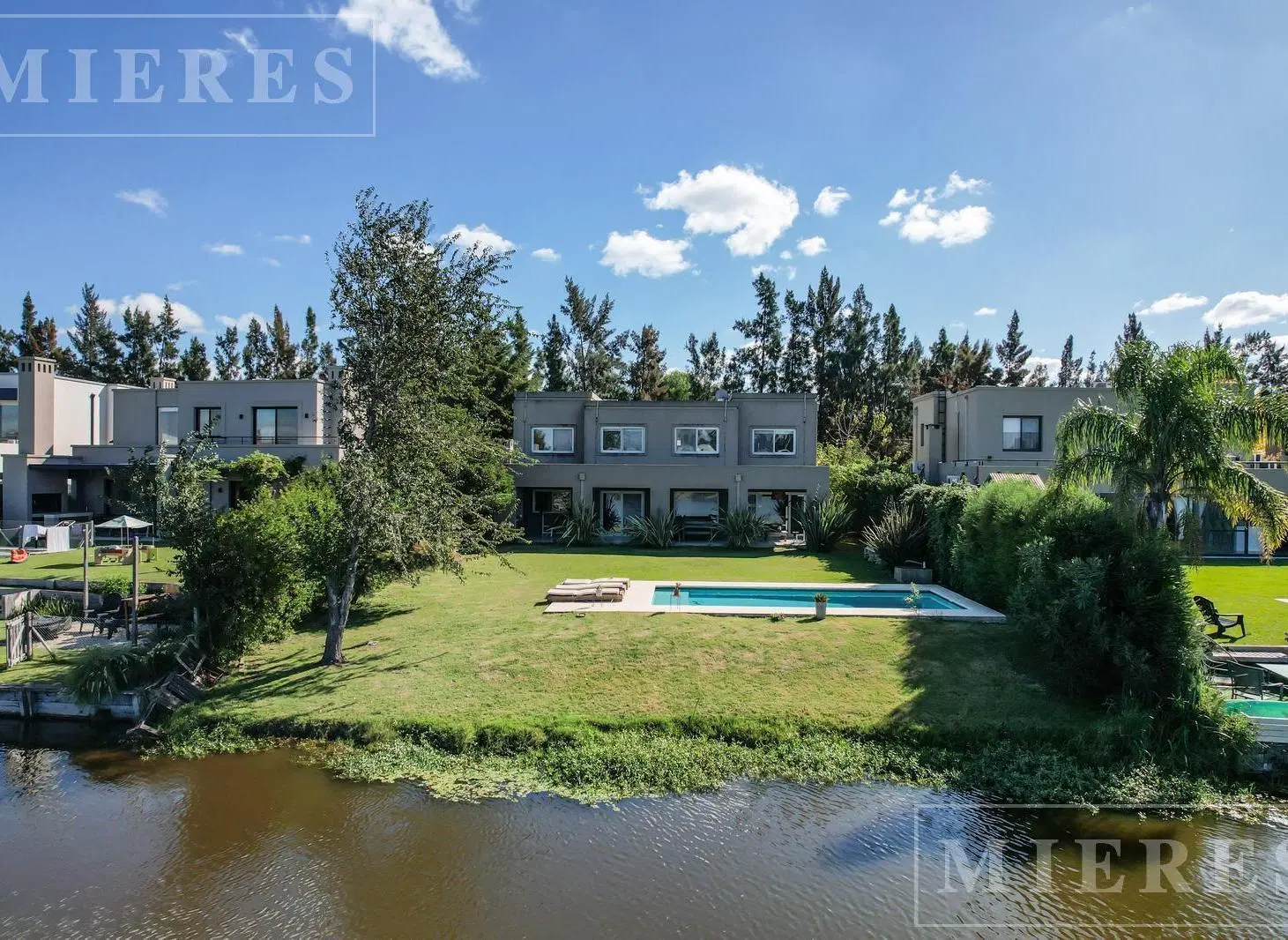 Casa en venta -  Lote a la laguna - La Comarca, Bancalari 3