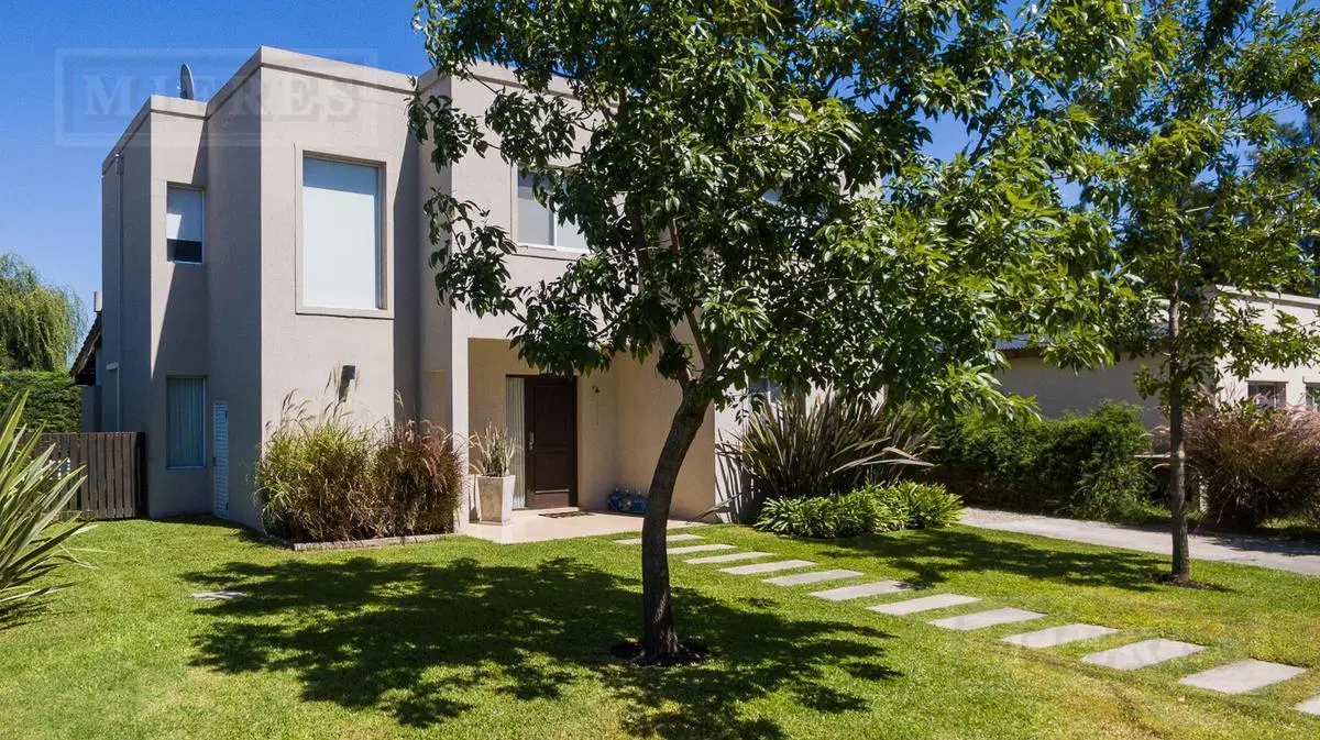Casa en venta - Lote Interno. La Comarca Bancalari. 5