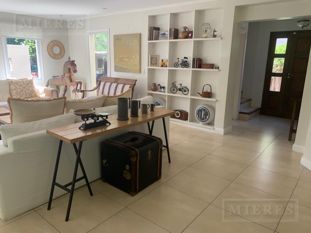 Casa en venta - Santa Barbara