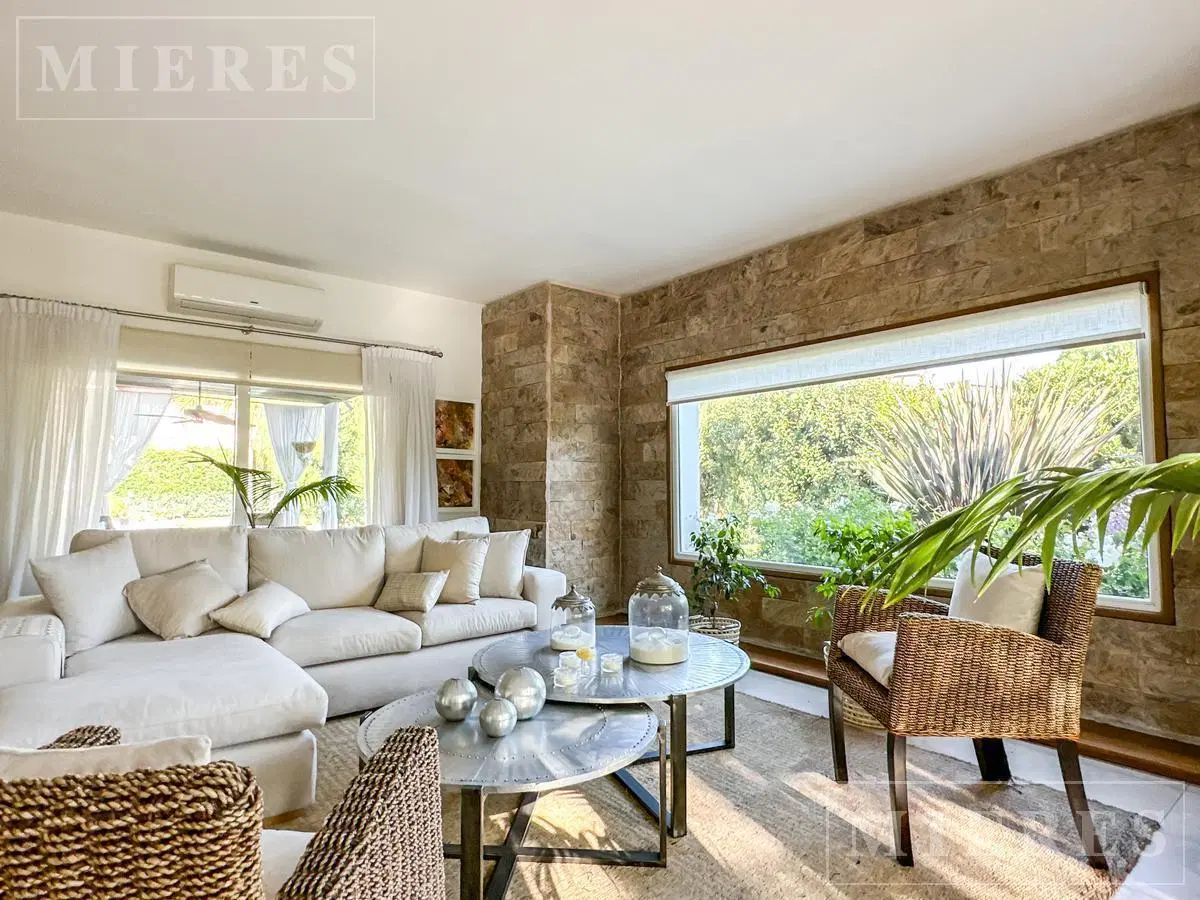 APTO CREDITO - Casa en Venta en Santa Barbara - CORREDOR BANCALARI 5