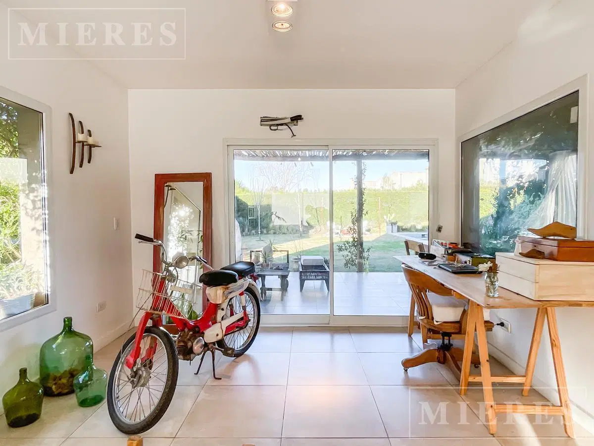 casa en venta - la comarca - corredor bancalari 5