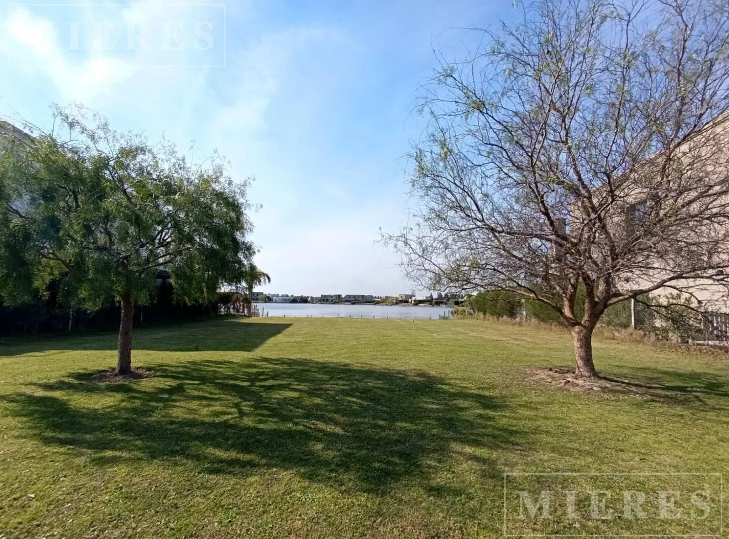 Lote en venta a La Laguna en San Gabriel, Villanueva. 3