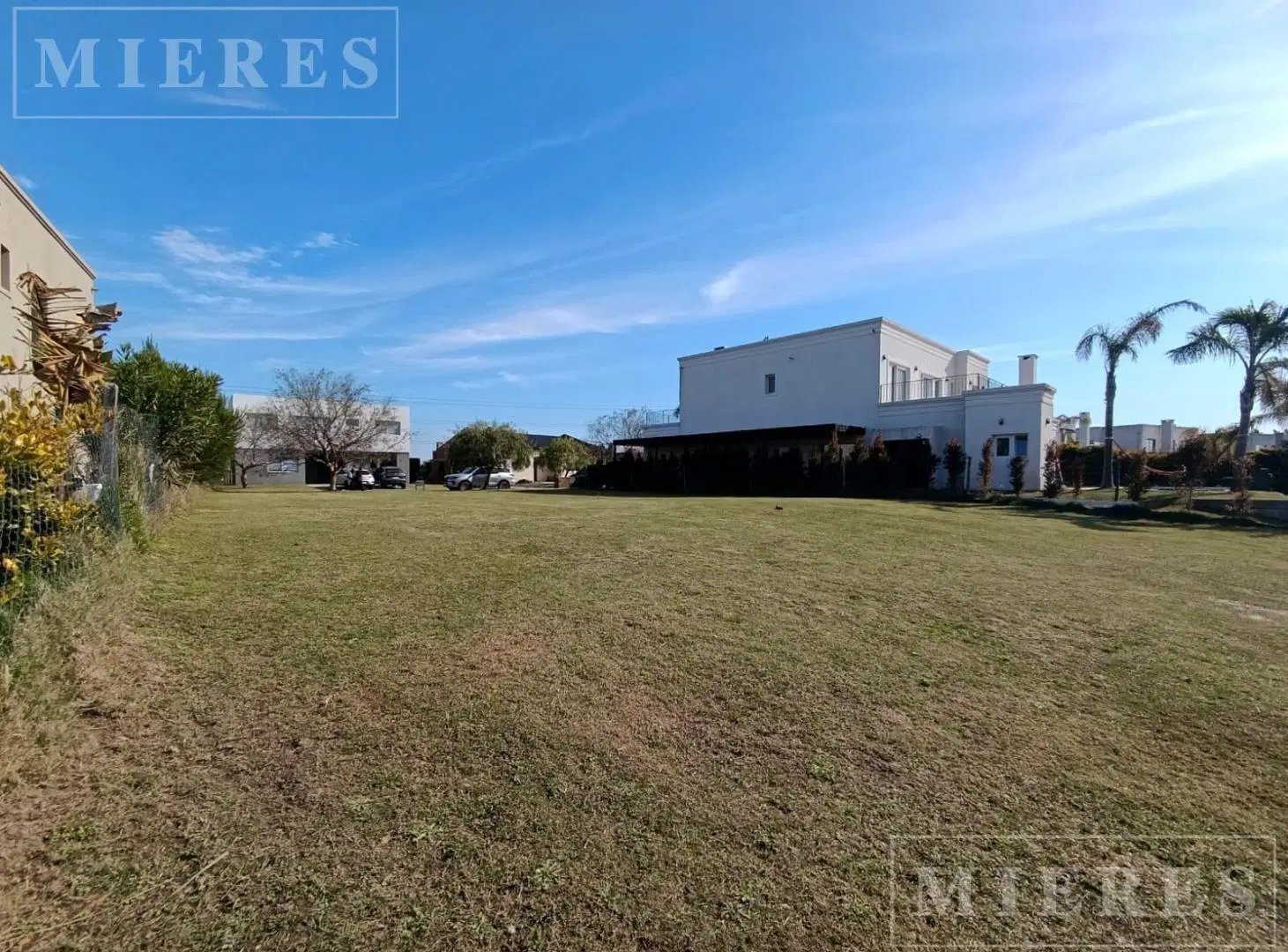 Lote en venta a La Laguna en San Gabriel, Villanueva. 6